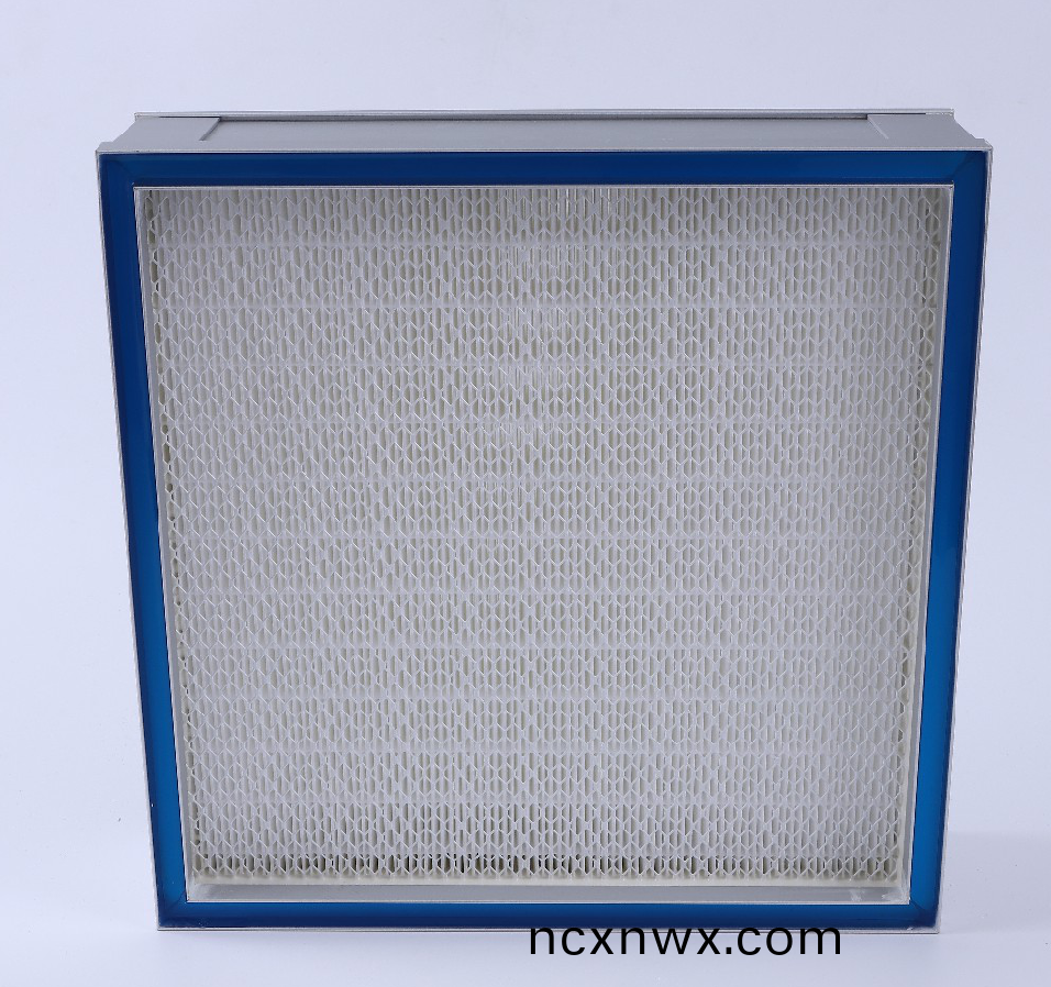 高傚過(guo)濾(lv)器更換(huan)的(de)重(zhong)要(yao)性