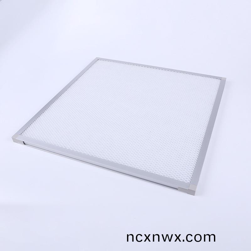 選購(gou)空氣過濾(lv)器時(shi)需要(yao)註(zhu)意(yi)什麼